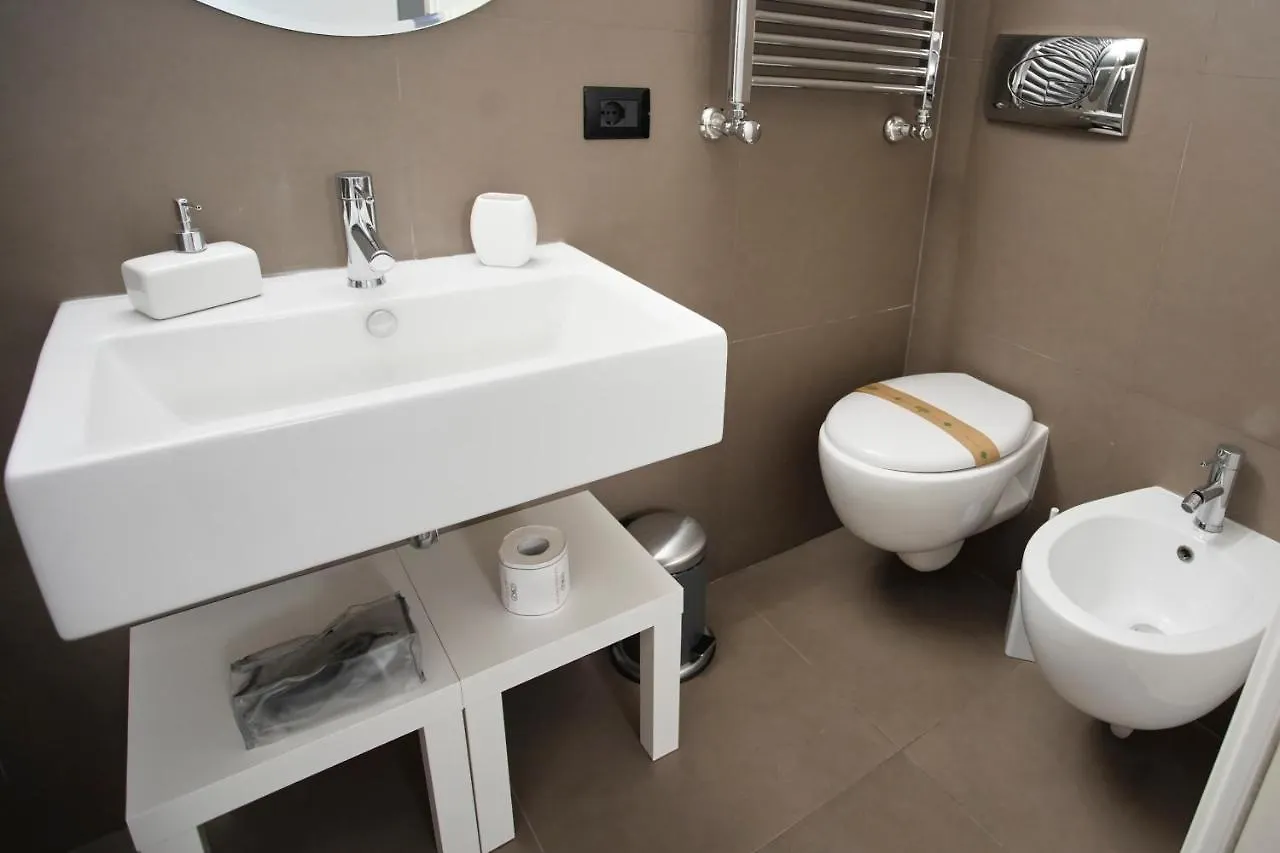 Palazzo Marletta Duomo Apartment كاتانيا