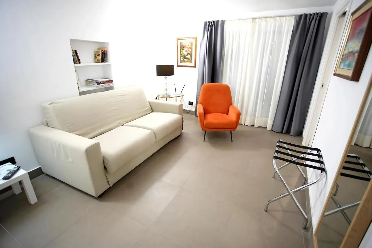 Palazzo Marletta Duomo Apartment كاتانيا